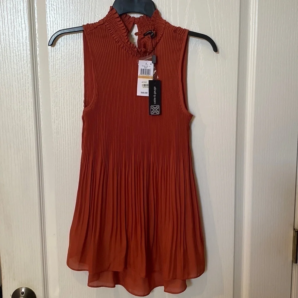 Cable and Gauge Short sleeve ruffled hi neck and pleated Hi low hem NWT